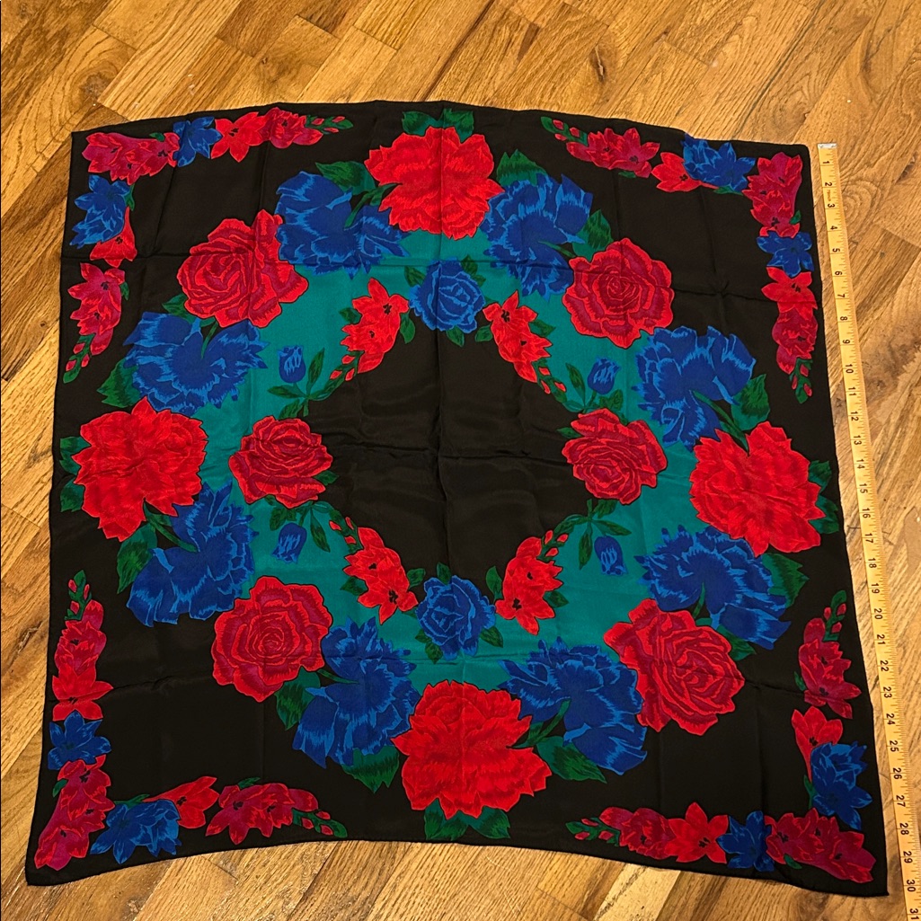 Vintage Silk Scarf Vintage Silk Scarf